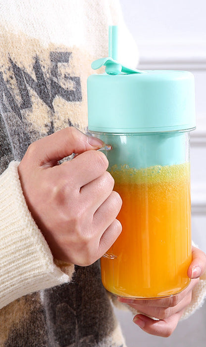 Portable Crusher Juicer Cup